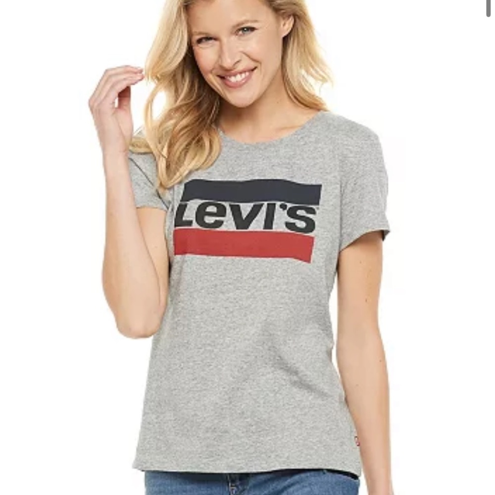 Levi’s logo fitted tee